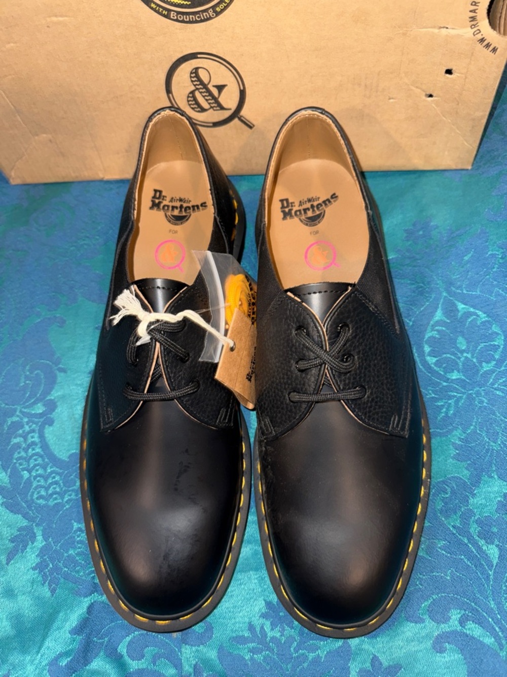 Dr. Martens Black 1461 Collab Derby Yellow Stitching NIB Leather U.S Lmtd Edit